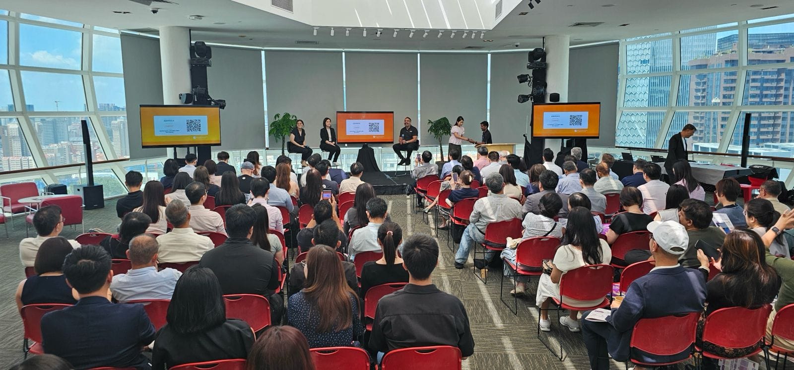 Photo 5 from the event