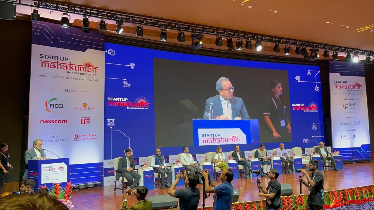 Photo 25 from the event